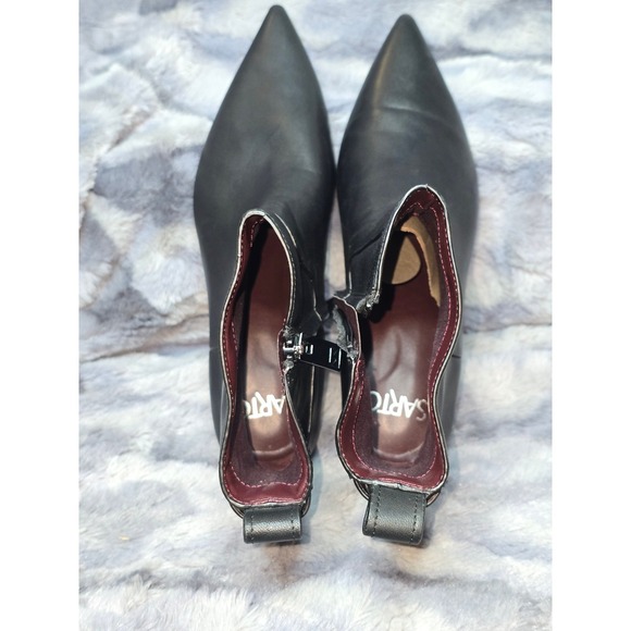 NWB SARTO by Franco Sarto Mala Black Leather Pointed Toe‎ Kitten Heel Booties 7 - Picture 5 of 9
